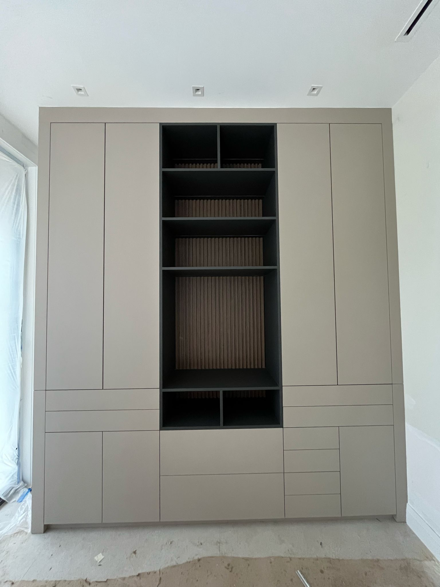Built-In Display Wall